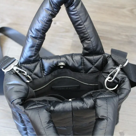 Urban Outfitters Silence + Noise black quilted mini puffer bag - Picture 5 of 7